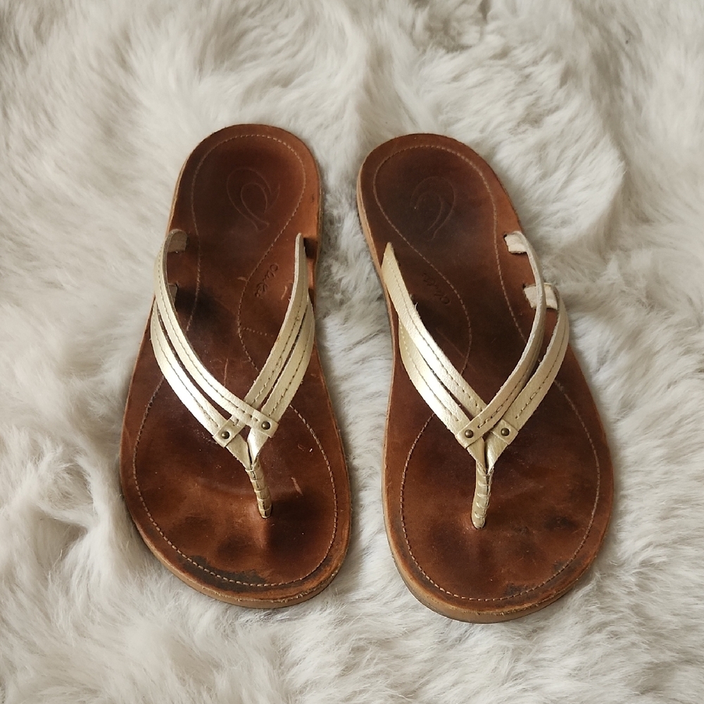 OluKai Brown and Gold Women's Sandals
